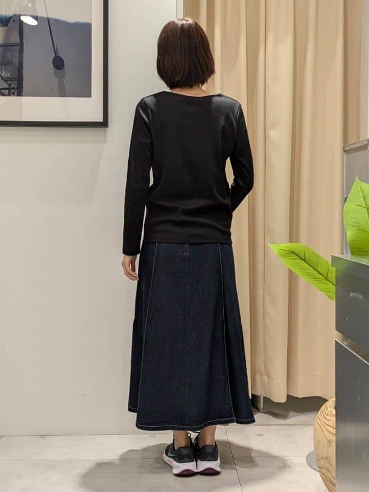 なめさんの「THE SHOP TK｜【ふわふわあったか】フェザーカーディガン」を使ったコーディネート