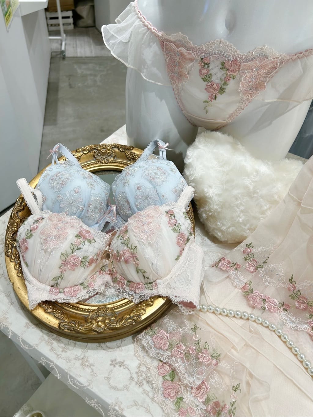 hachiさんの「Risa Magli｜リピネ ブラジャー （B-C） ＜S Make Type＞」を使ったコーディネート