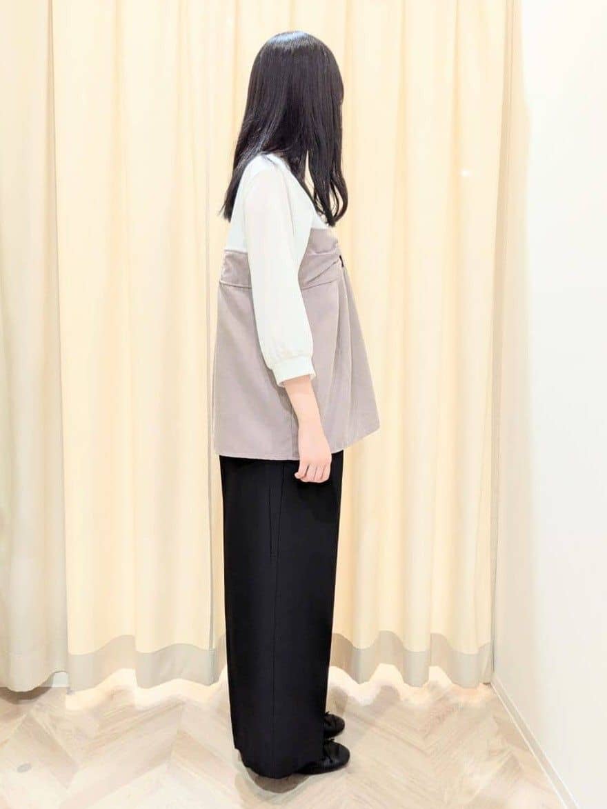 hinaさんの「SHOO･LA･RUE｜気になるウエストもさり気なくカバー リボン風ドッキングトップス」を使ったコーディネート