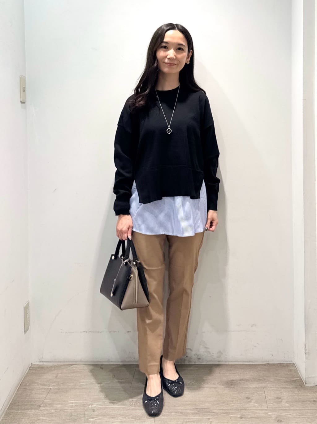 yuicciさんの「OPAQUE.CLIP｜《ツインセット》リラクシーサイドスリットニット&times;ドッキングタンク【洗濯機洗い可】」を使ったコーディネート