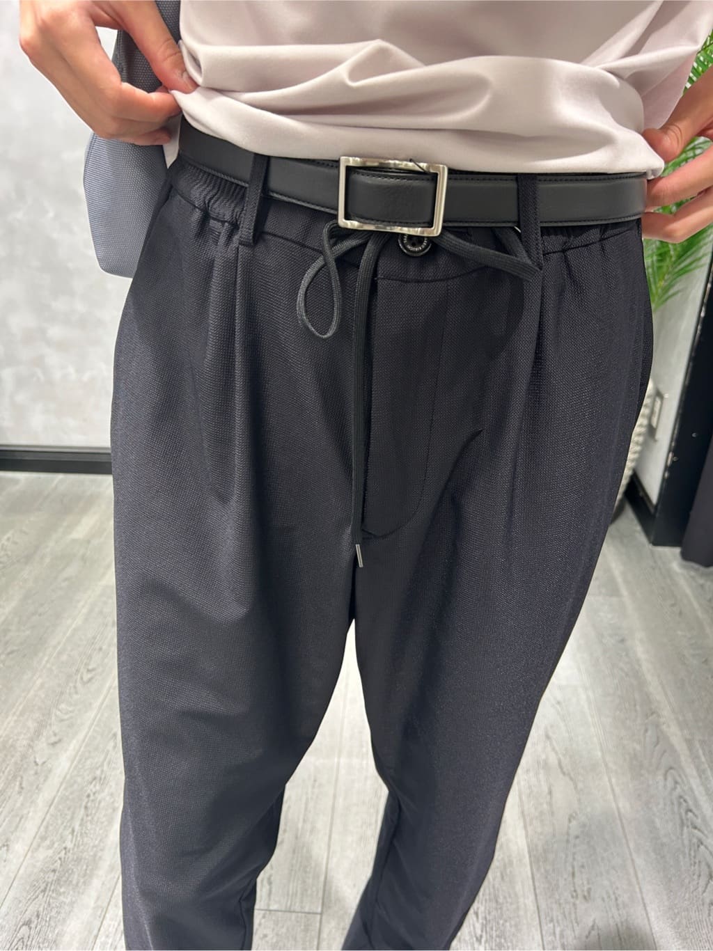 ruiさんの「TAKEO KIKUCHI｜【COOL CITY WEAR】エアートール パンツ /接触冷感・通気性」を使ったコーディネート