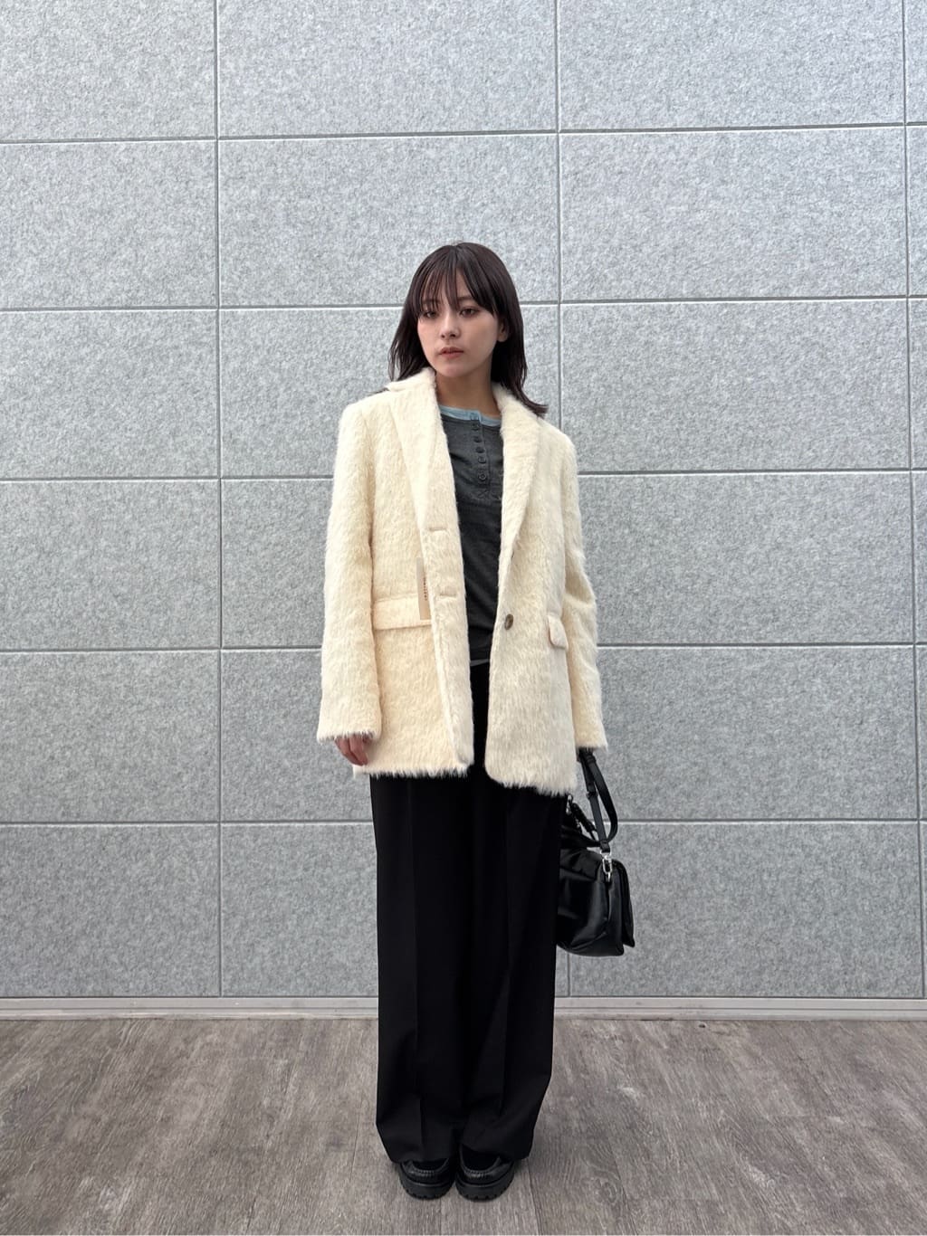 erikaさんの「INDIVI｜Timeless｜モードスラックス」を使ったコーディネート