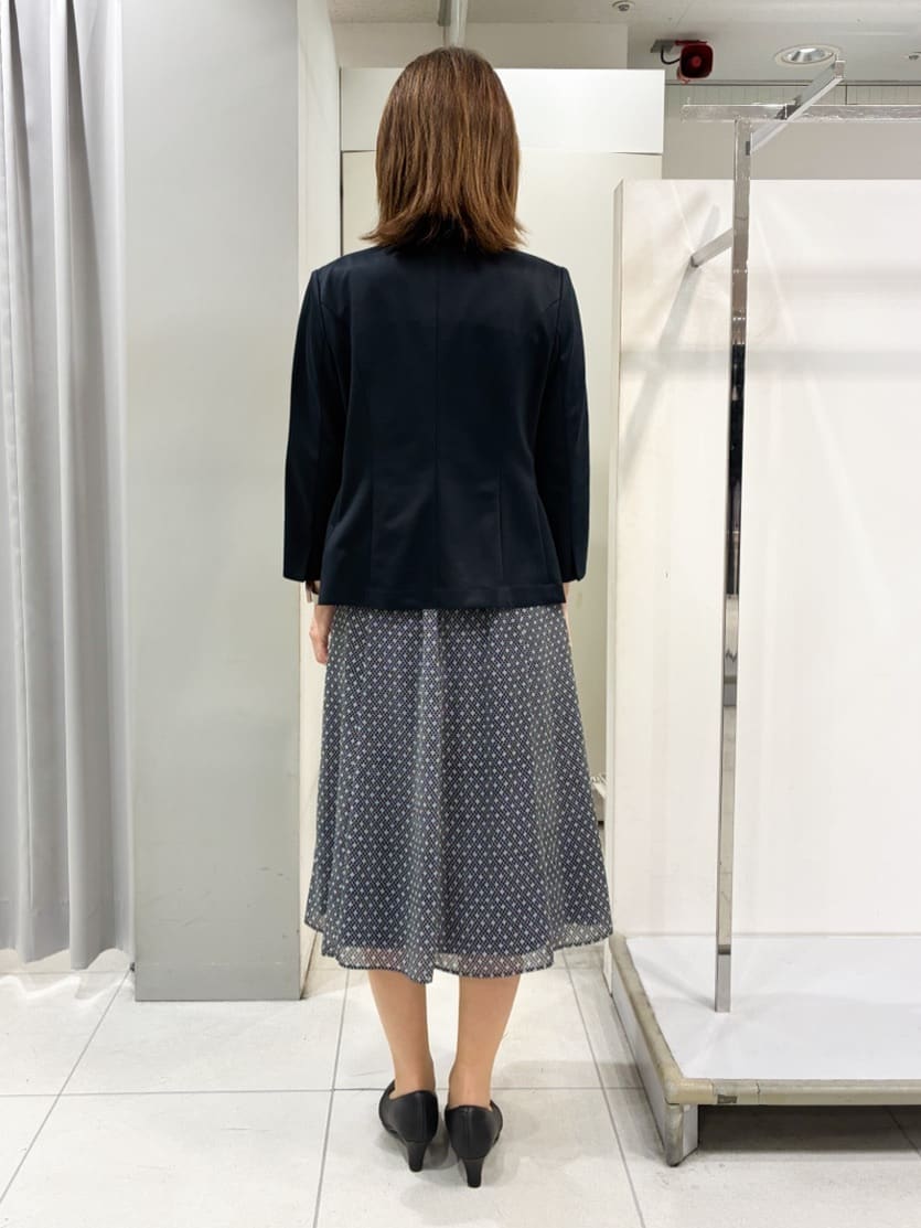 たみちゃんさんの「Reflect｜【マシンウォッシュ可／セットアップ可】コツキ柄プリントブラウス」を使ったコーディネート