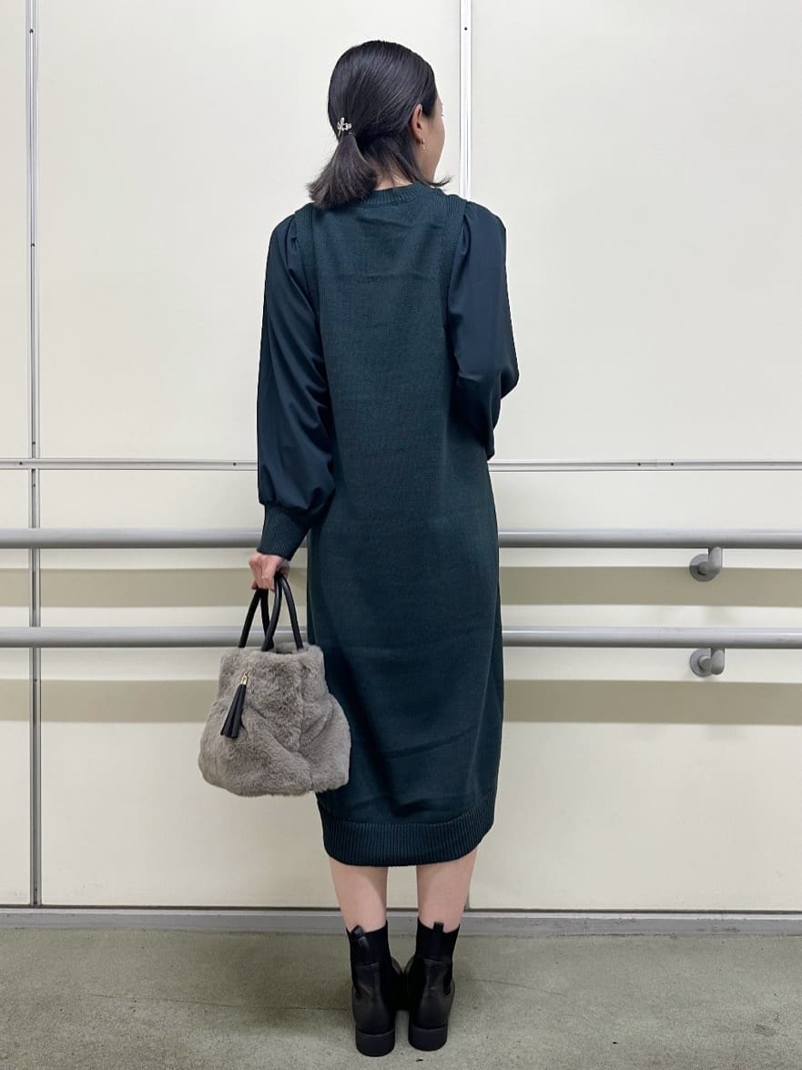 サン市川さんの「grove｜ツイストデザインパール調ネックレス」を使ったコーディネート