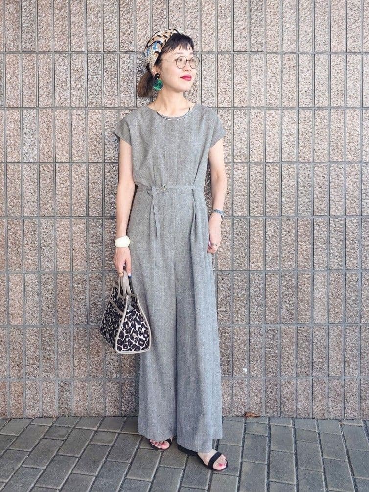 MUTSUKOさんの「UNTITLED｜【接触冷感/オールインワン/洗える】梳毛調合繊コンビネゾン」を使ったコーディネート