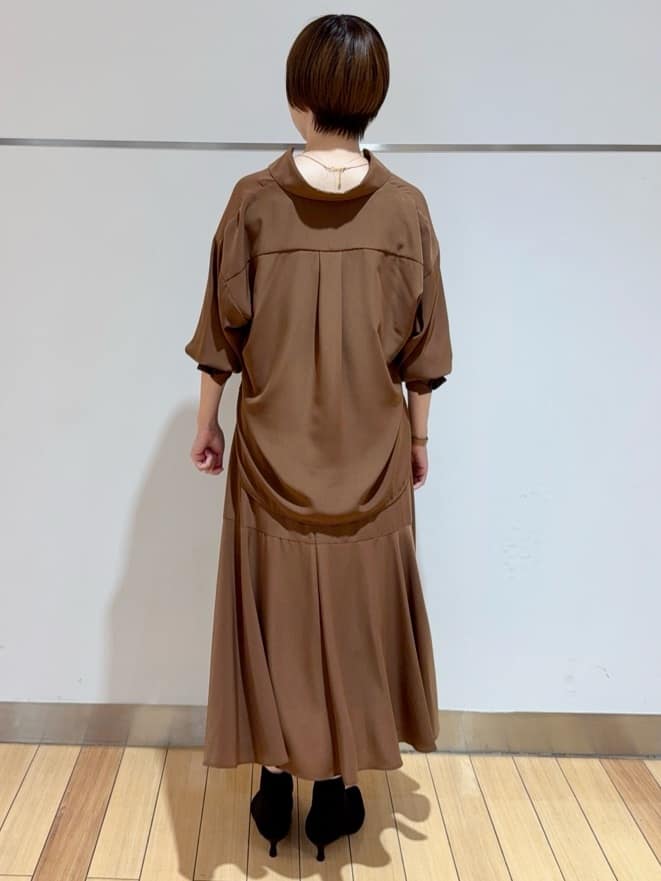 あやさんの「UNTITLED｜【セットアップ可/スキッパー/ゆったり】リラクパウダーシャツ」を使ったコーディネート