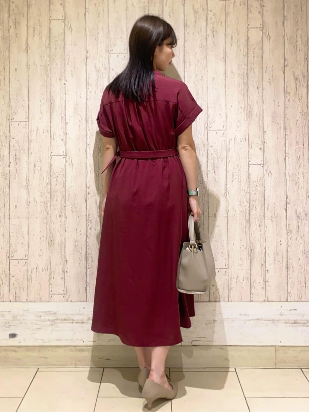 KARENさんの「index｜《7色展開／XS-LLサイズ》ダブルポケットスキッパーシャツワンピース【吸水速乾／防シワ／イージーア」を使ったコーディネート