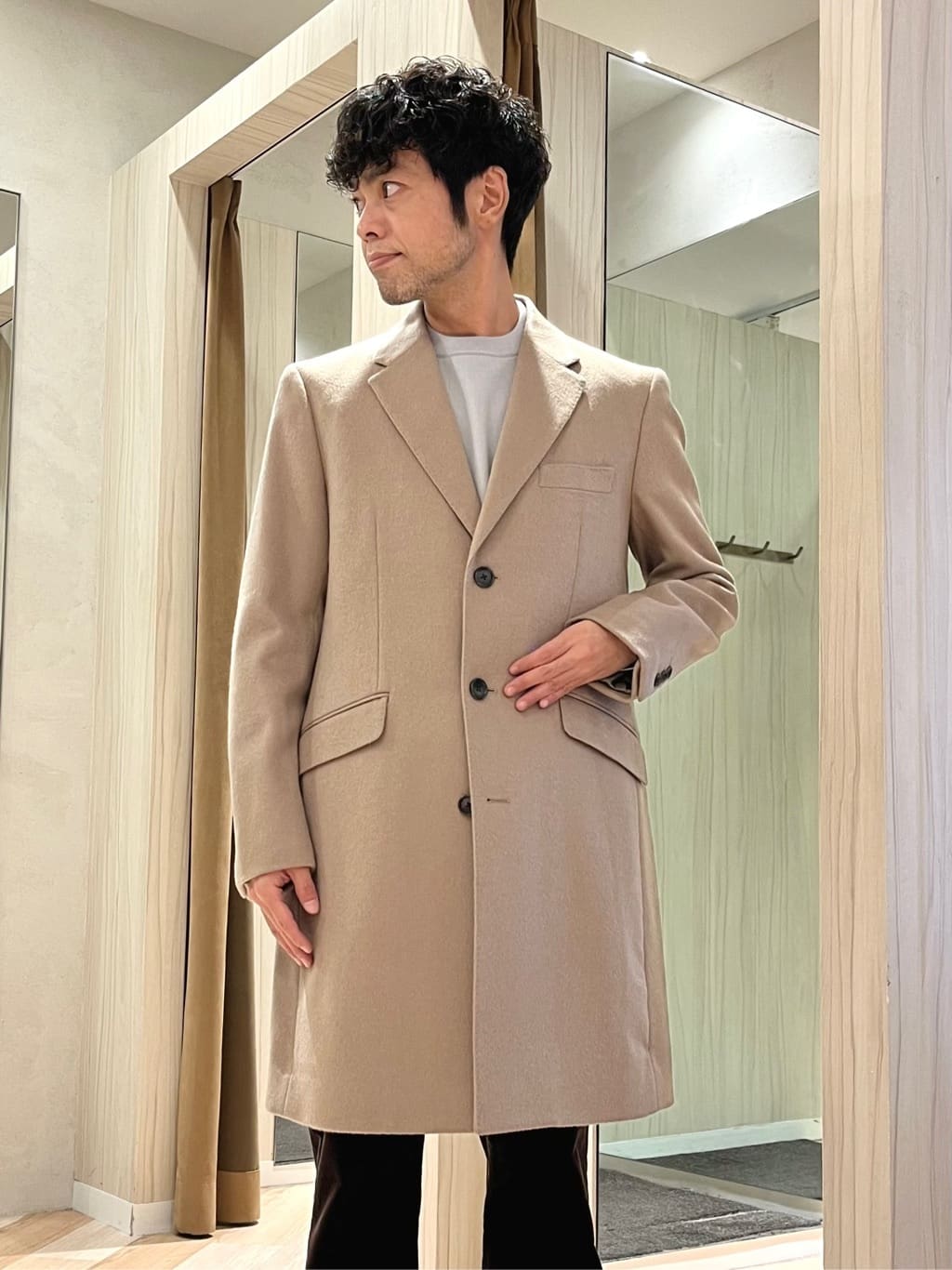 URAさんの「TAKEO KIKUCHI｜カシミヤブレンド ビーバー調チェスターコート」を使ったコーディネート