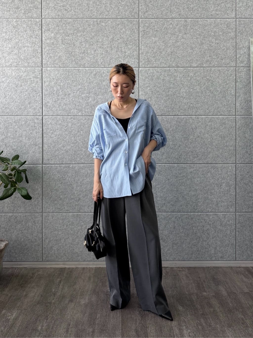 kotakiさんの「INDIVI｜Timeless｜モードスラックス」を使ったコーディネート