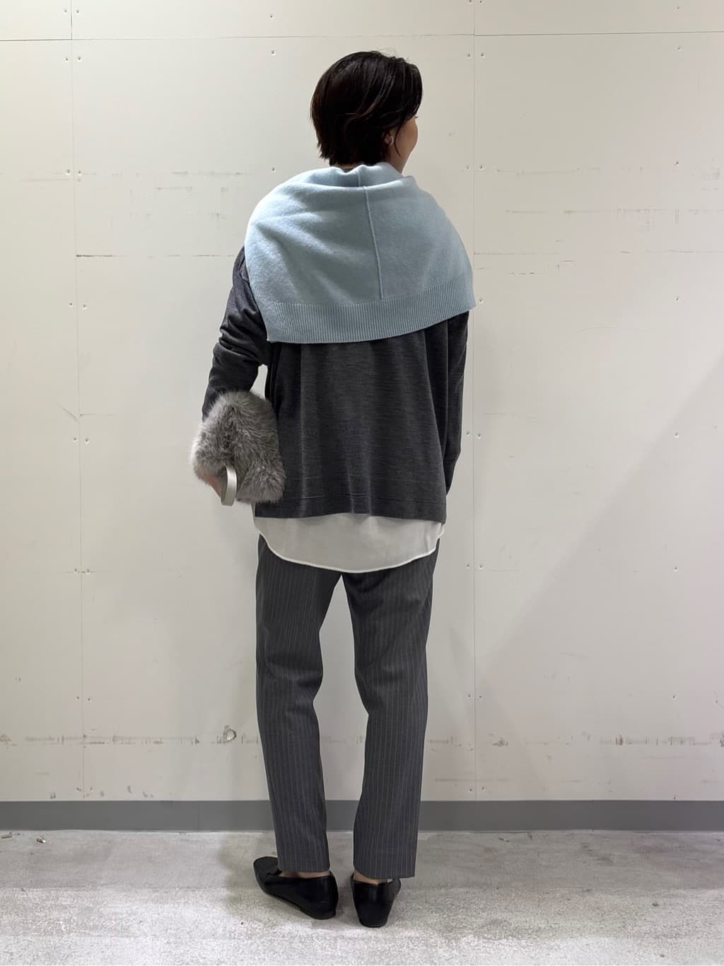 yuriさんの「INDIVI｜【洗える／毛玉になりにくい】エクストラファインウール ハイネックニット」を使ったコーディネート
