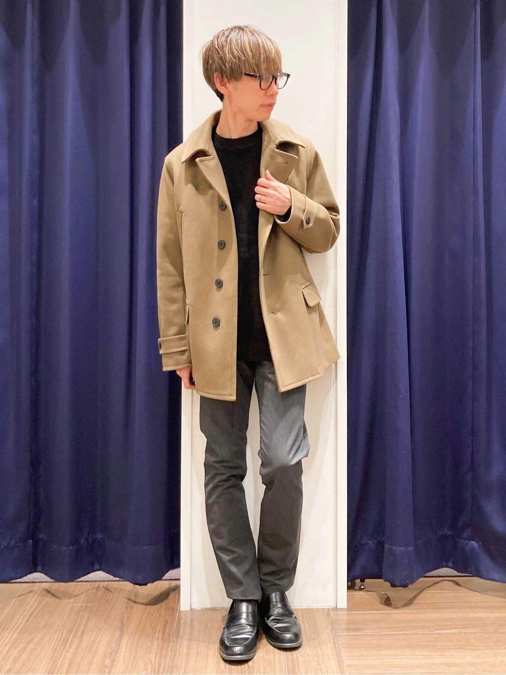 つーじーさんの「THE SHOP TK｜【大人の上品カジュアルを叶える】ハグするニット 洗濯機OK／6色展開」を使ったコーディネート