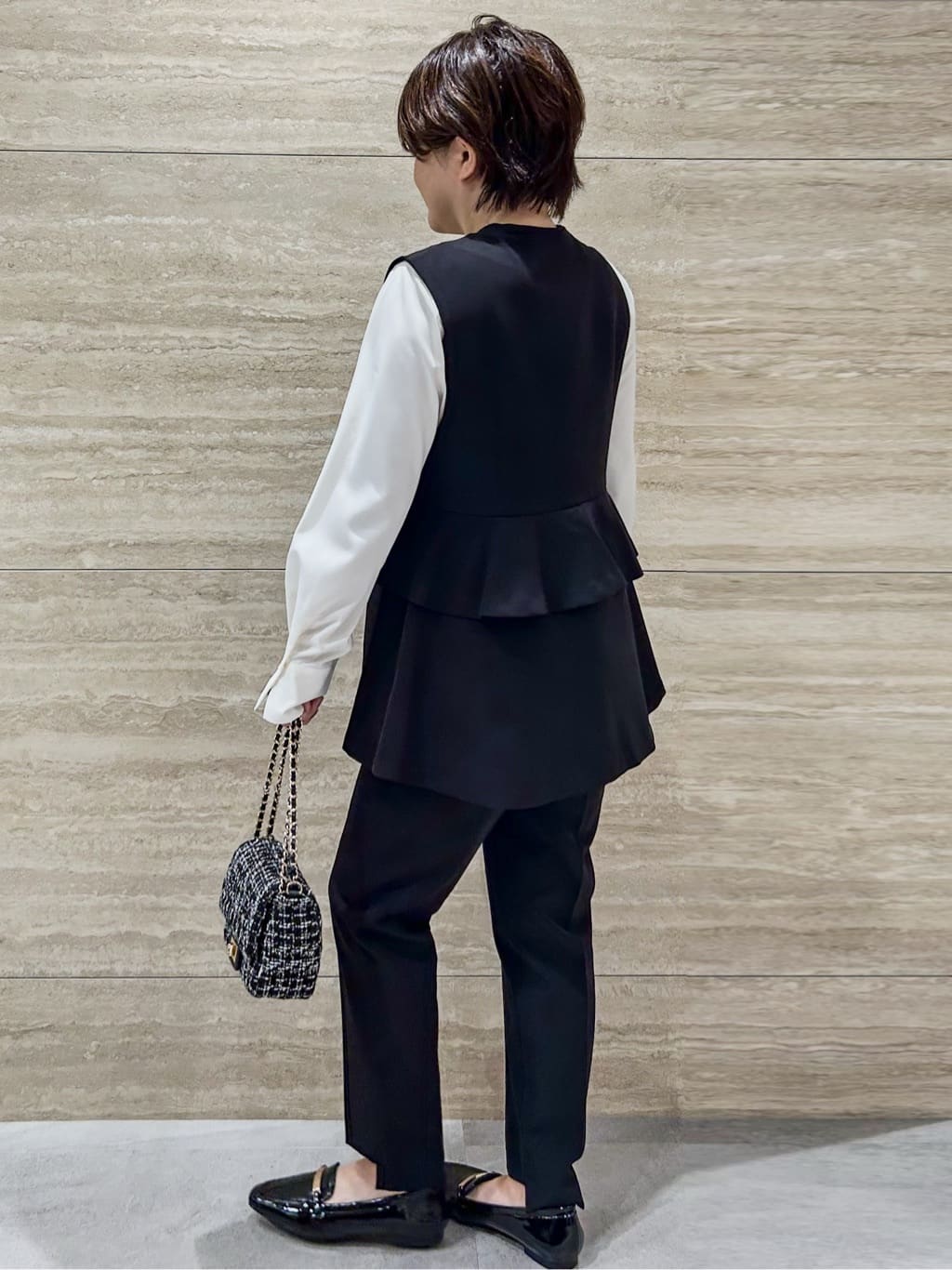 NAMIさんの「OPAQUE.CLIP｜バイカラーボウタイブラウス【洗濯機OK】」を使ったコーディネート