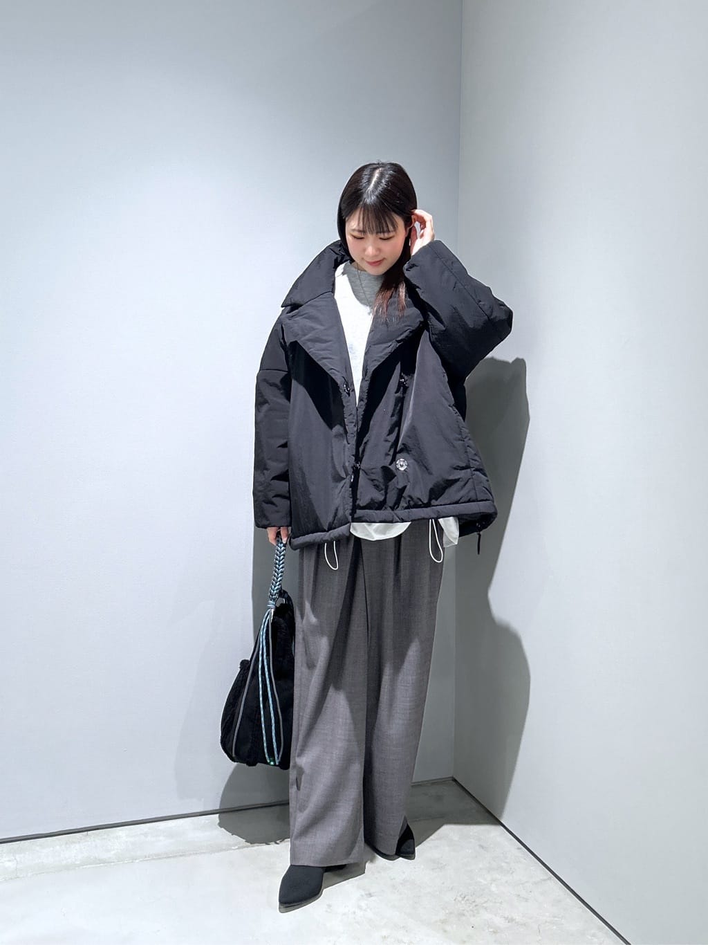 Renoさんの「INDIVI｜レイヤードダンボールスウェット」を使ったコーディネート