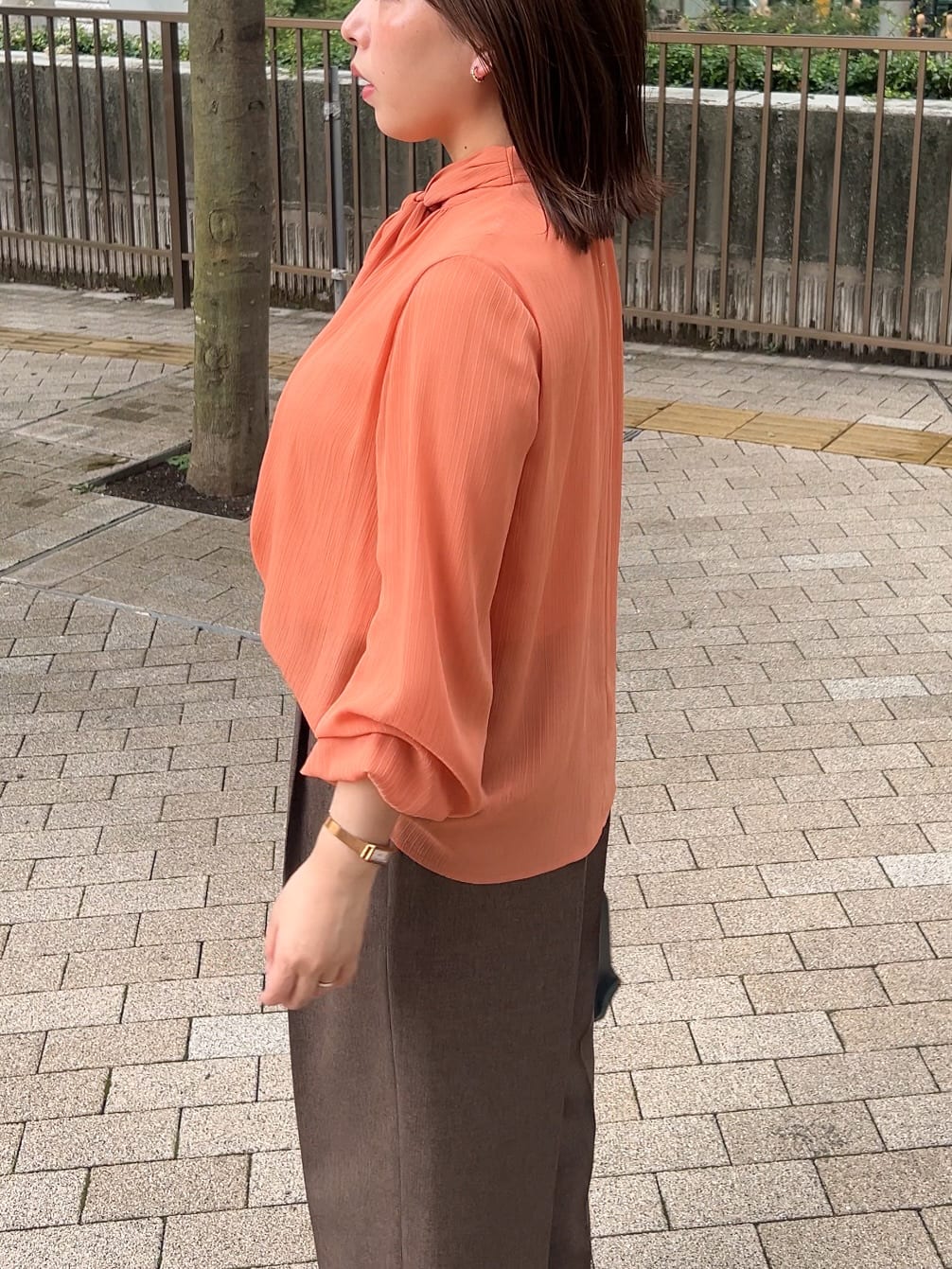 ちびゆきさんの「grove｜シアーストライプボウタイブラウス」を使ったコーディネート
