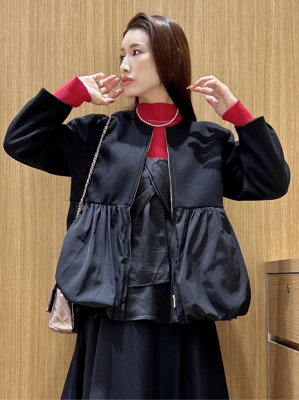 maiさんの「OPAQUE.CLIP｜ウールライクペプラムドッキングアウター【洗濯機洗い可】」を使ったコーディネート