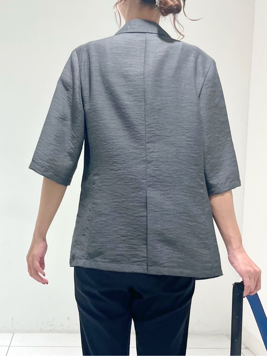 shioriさんの「INDIVI｜ライトダブルジャケット」を使ったコーディネート