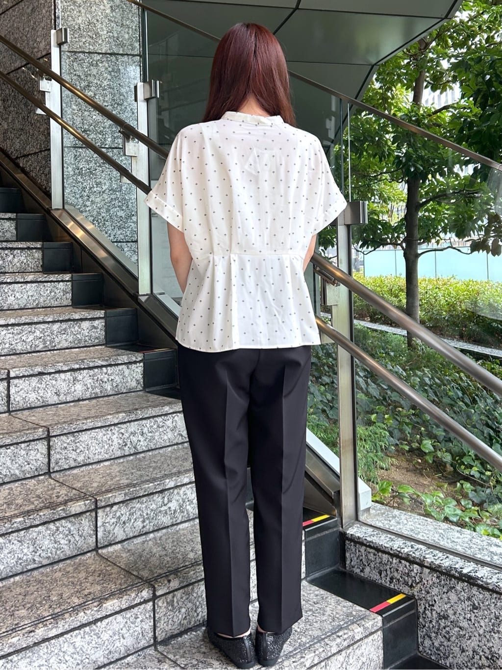 Risaさんの「OPAQUE.CLIP｜プリントペプラムブラウス【洗濯機洗い可】」を使ったコーディネート