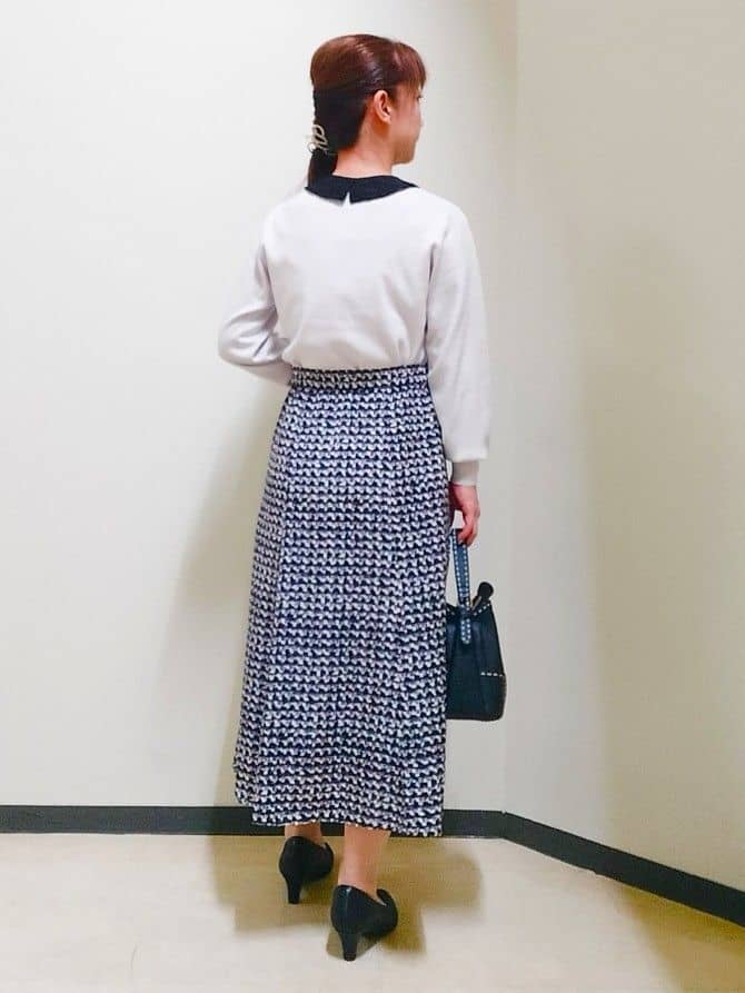 花さんの「Reflect｜【選べる6色／長く着られる◎】ボートネックニット」を使ったコーディネート