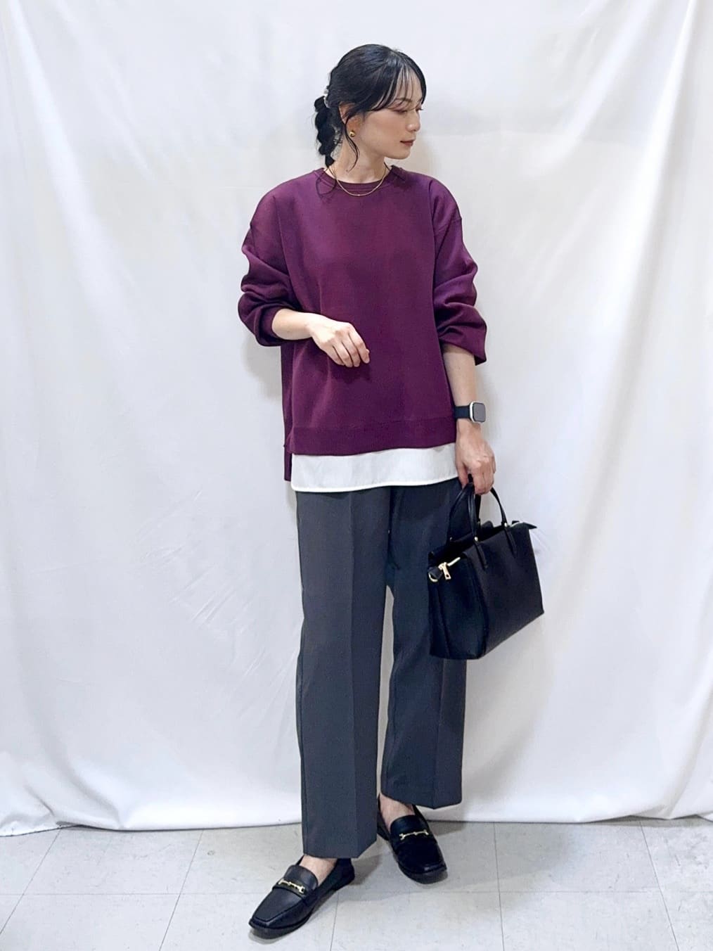 𝐇𝐢𝐫𝐨𝐦𝐢さんの「SHOO･LA･RUE｜【S-LL】ウエストリボンがアクセント ゆったりテーパードパンツ」を使ったコーディネート