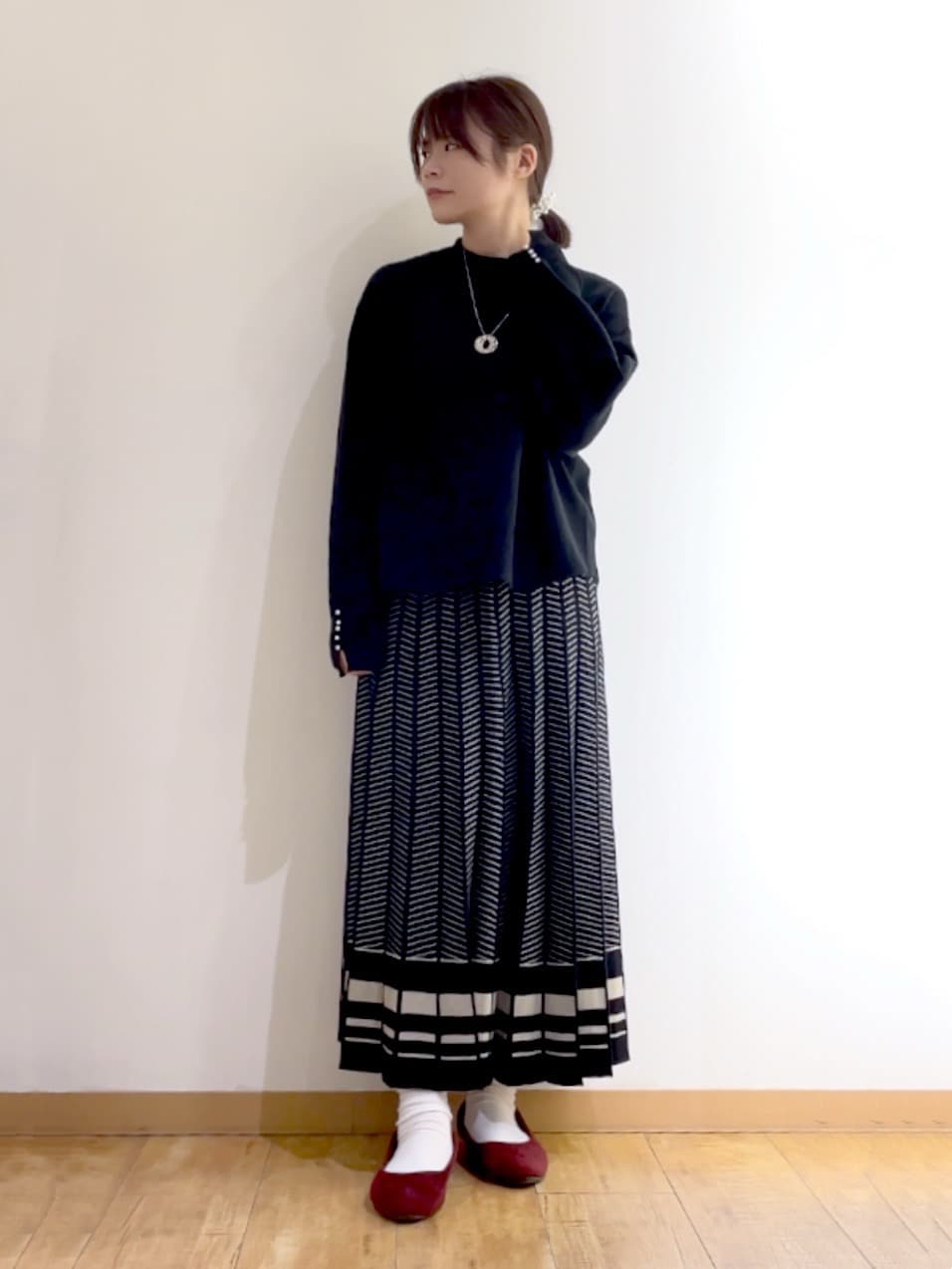 かのさんの「SHOO･LA･RUE｜ラクチン フラットパンプス」を使ったコーディネート