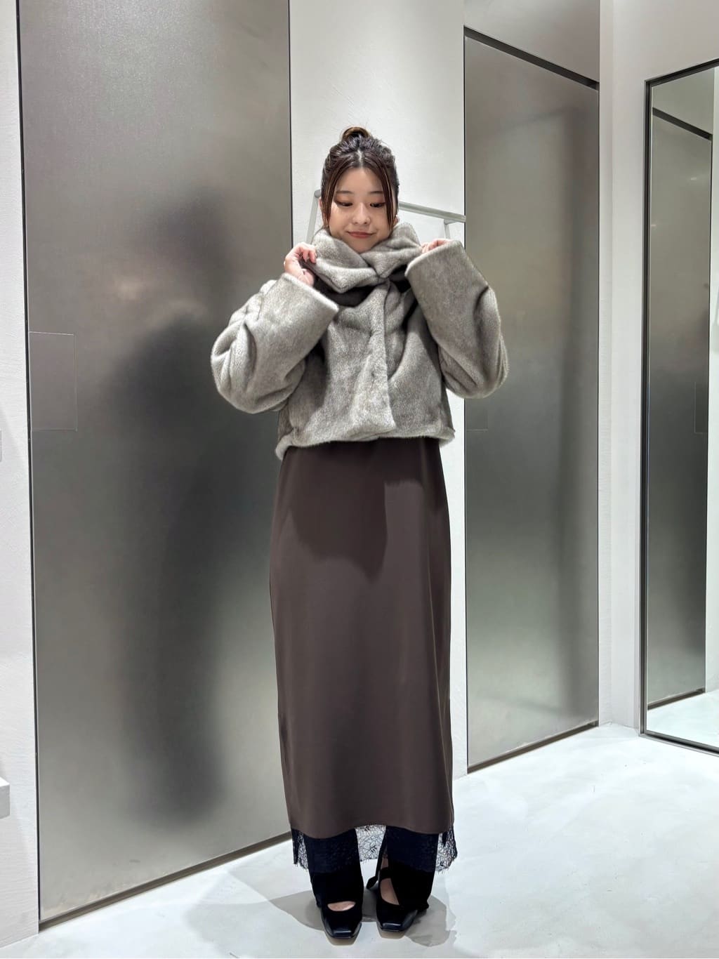 iwamiさんの「CODE A｜faux mink short jacket」を使ったコーディネート