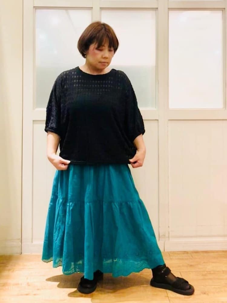 YYYさんの「SHOO･LA･RUE｜【S-LL】涼やかで好印象 シアーチェック ドルマントップス」を使ったコーディネート