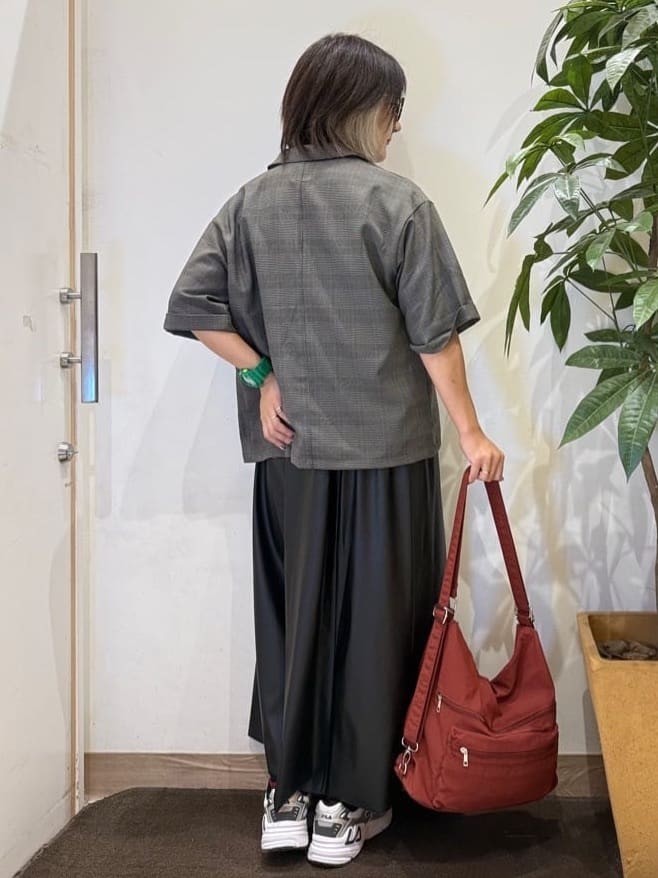 misakiさんの「SHOO･LA･RUE｜【セットアップ可/洗濯後しわになりにくい】5分袖テーラードジャケット」を使ったコーディネート