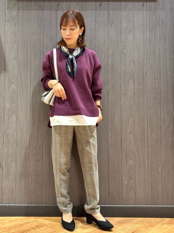 meiさんの「SHOO･LA･RUE｜【高レビュー/SS-LL/美脚シルエット】すっきりきれい見え テーパードパンツ」を使ったコーディネート