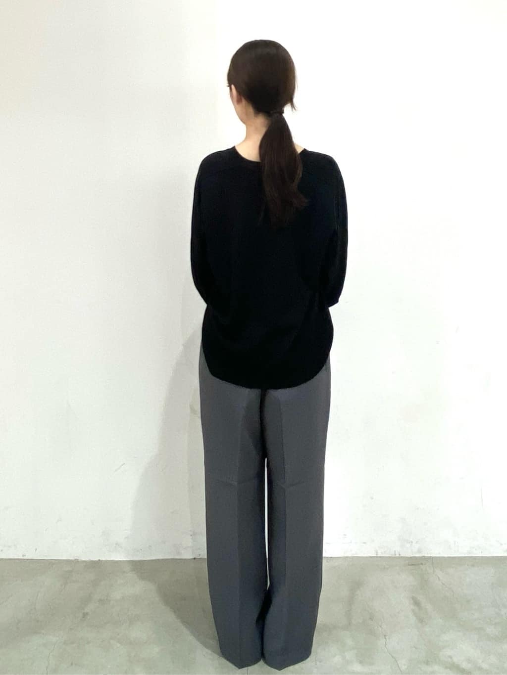 kyokaさんの「OPAQUE.CLIP｜リラクシーVネックニット【洗濯機洗OK】《6col》」を使ったコーディネート