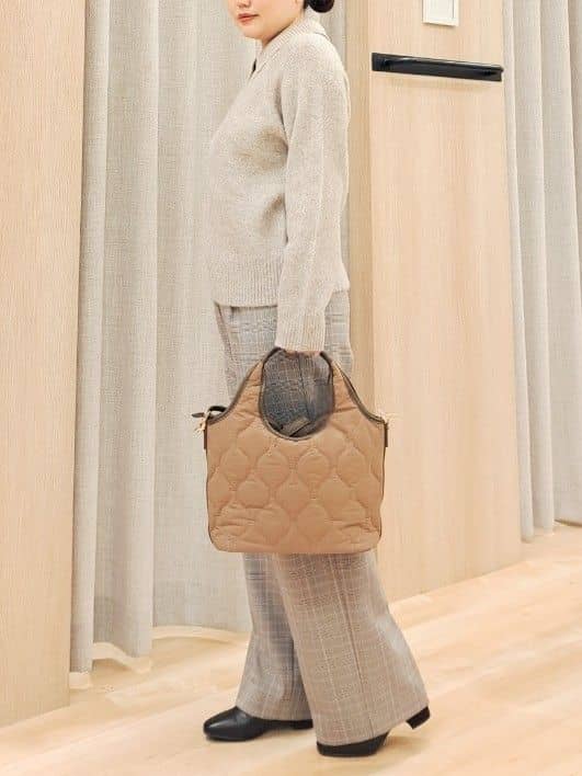 ふるさんの「grove｜【あったか裏起毛】かっこよさも穿き心地も叶える、優秀スラックスパンツ」を使ったコーディネート