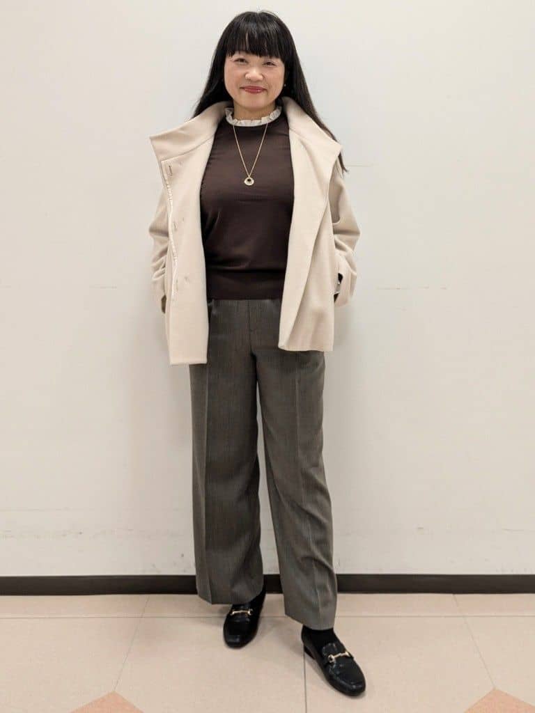 ともさんの「UNTITLED｜【着回しが効く／オンオフアウター】ウールショートコート」を使ったコーディネート