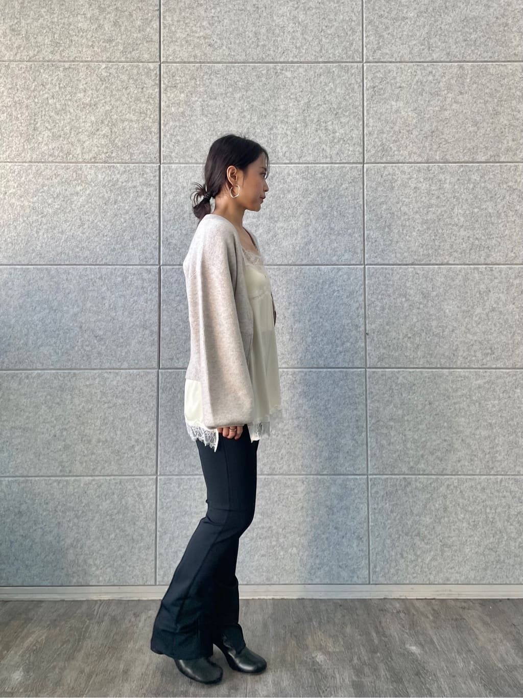 kanakoさんの「CODE A｜zip form cardigan」を使ったコーディネート