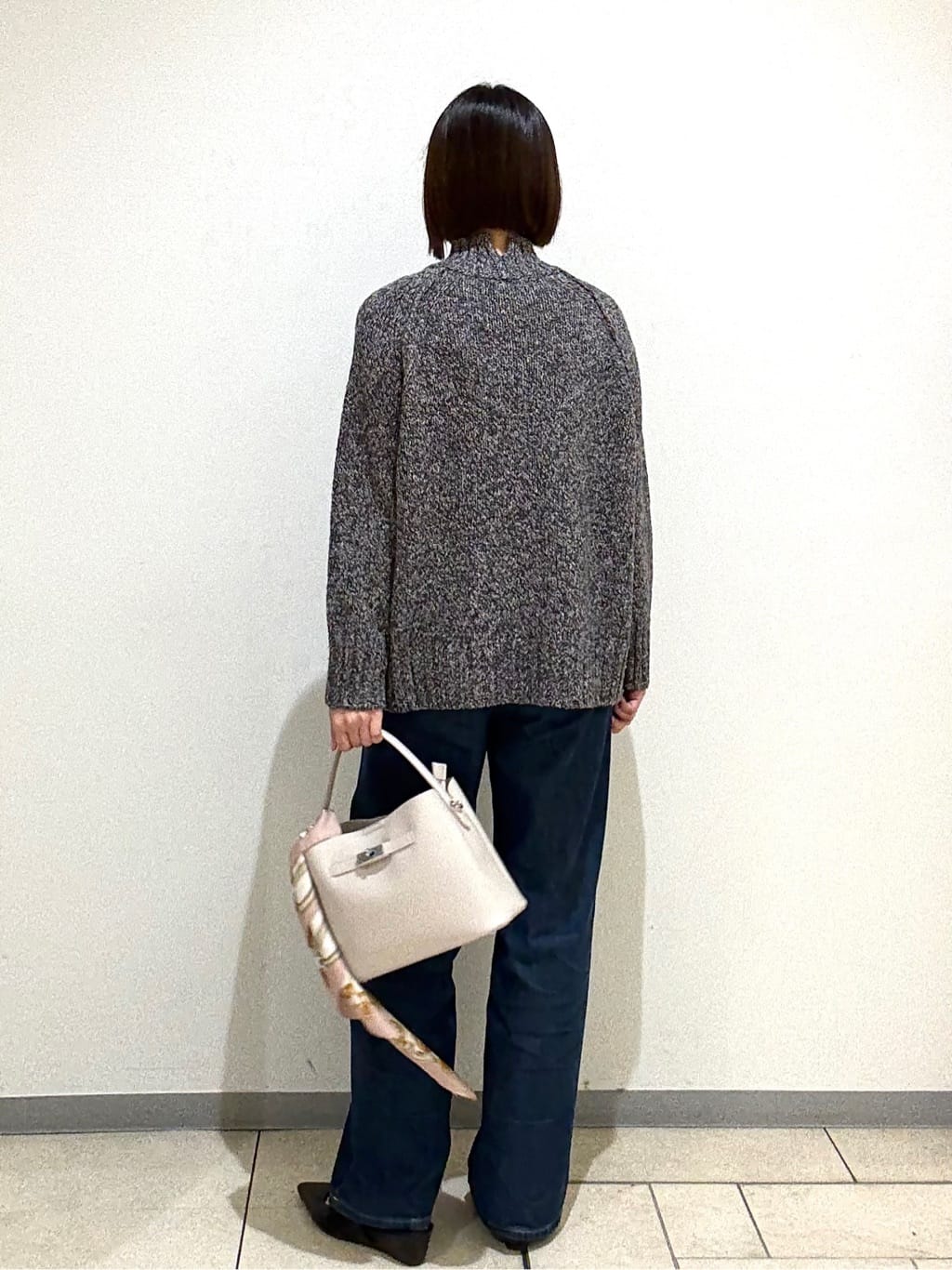 Itoさんの「UNTITLED｜【グレー/ブルー/ジーンズ】ソフトワイドデニムパンツ」を使ったコーディネート