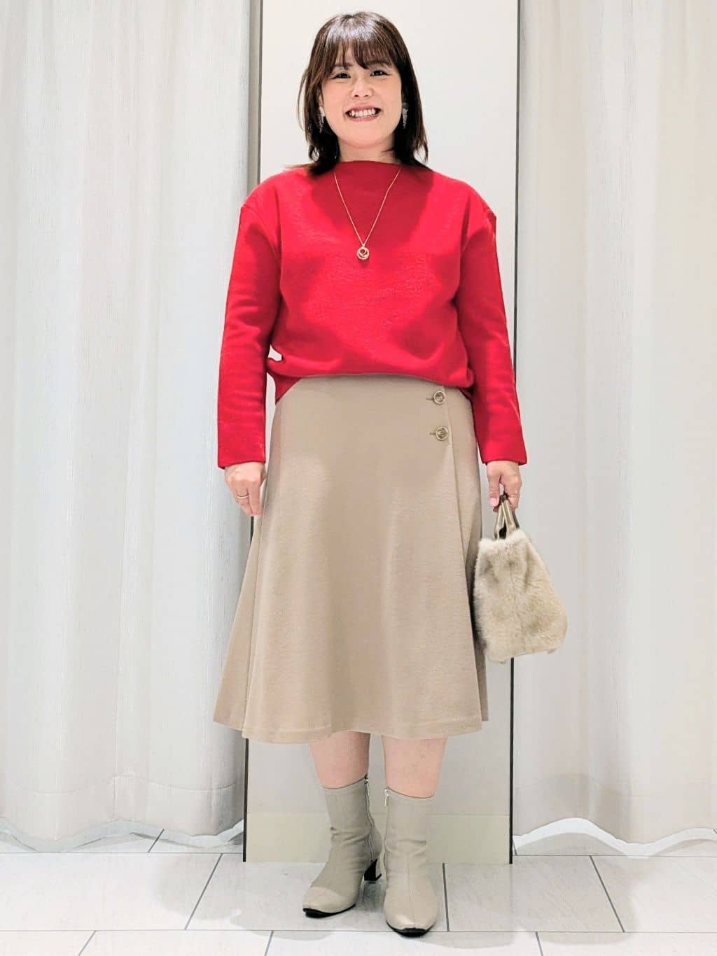 Onumaさんの「UNTITLED｜【着回しが効く／オンオフアウター】ウールショートコート」を使ったコーディネート