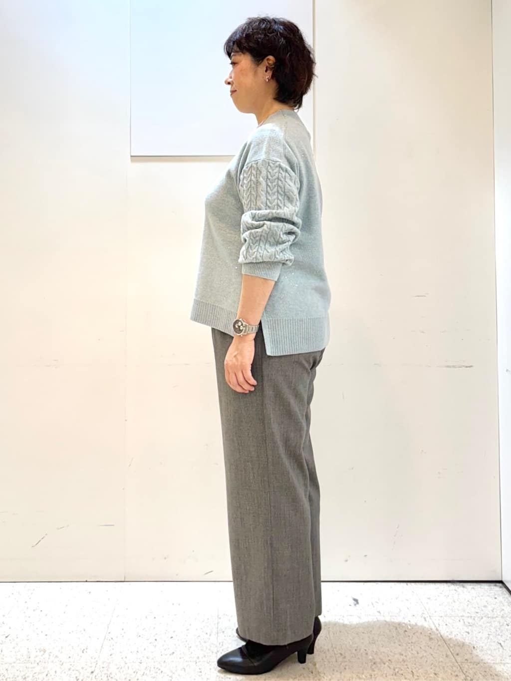 ヤスコさんの「Reflect｜【すっきり見え／フード取り外し可／通勤におすすめ◎】ライティアウター」を使ったコーディネート