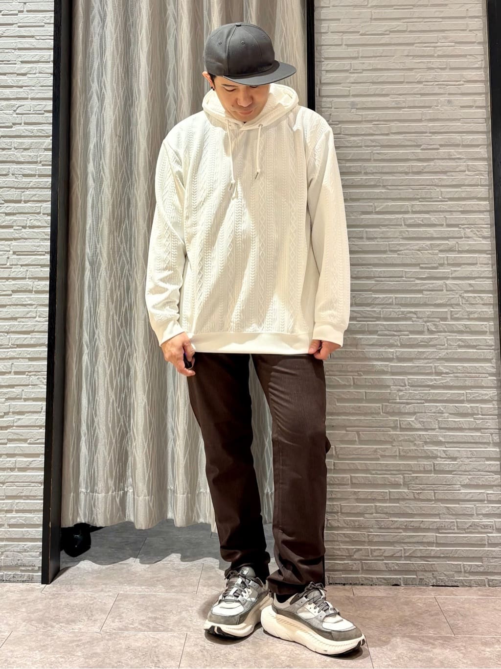 Pーyamaさんの「THE SHOP TK｜【1ランク上の大人カジュアルに】異素材コンビ リブブルゾン」を使ったコーディネート