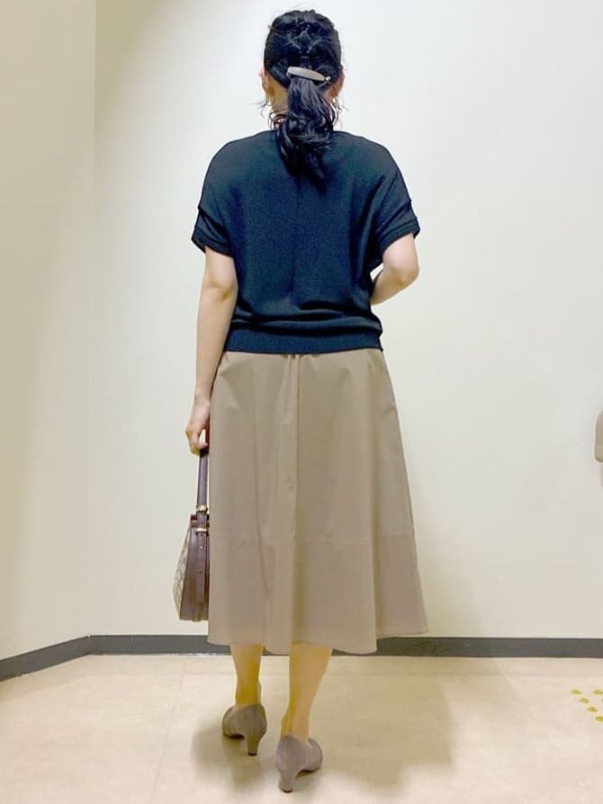  beni_gingerさんの「Reflect｜【選べる7色◎／手洗い可／二の腕カバー】半袖ニット」を使ったコーディネート