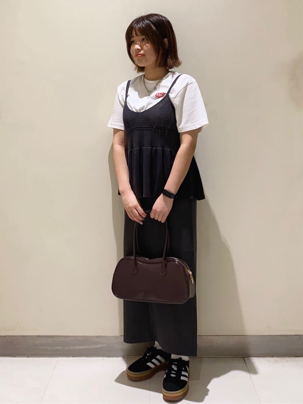 *mai*さんの「OPAQUE.CLIP｜カギ針風ニットキャミビスチェ【洗濯機洗い可】」を使ったコーディネート