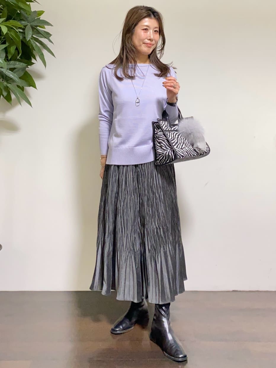 tomoさんの「UNTITLED｜【8色展開/体型カバー】魅せるタイムレスニット」を使ったコーディネート