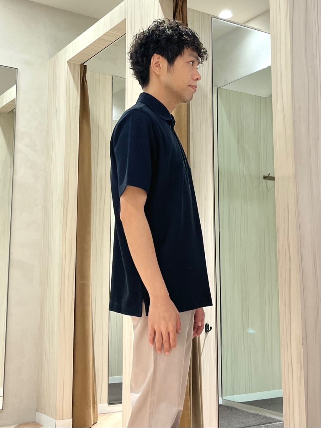 URAさんの「TAKEO KIKUCHI｜【全7サイズ&times;8色展開！】トップマルチヘリンボン パンツ」を使ったコーディネート