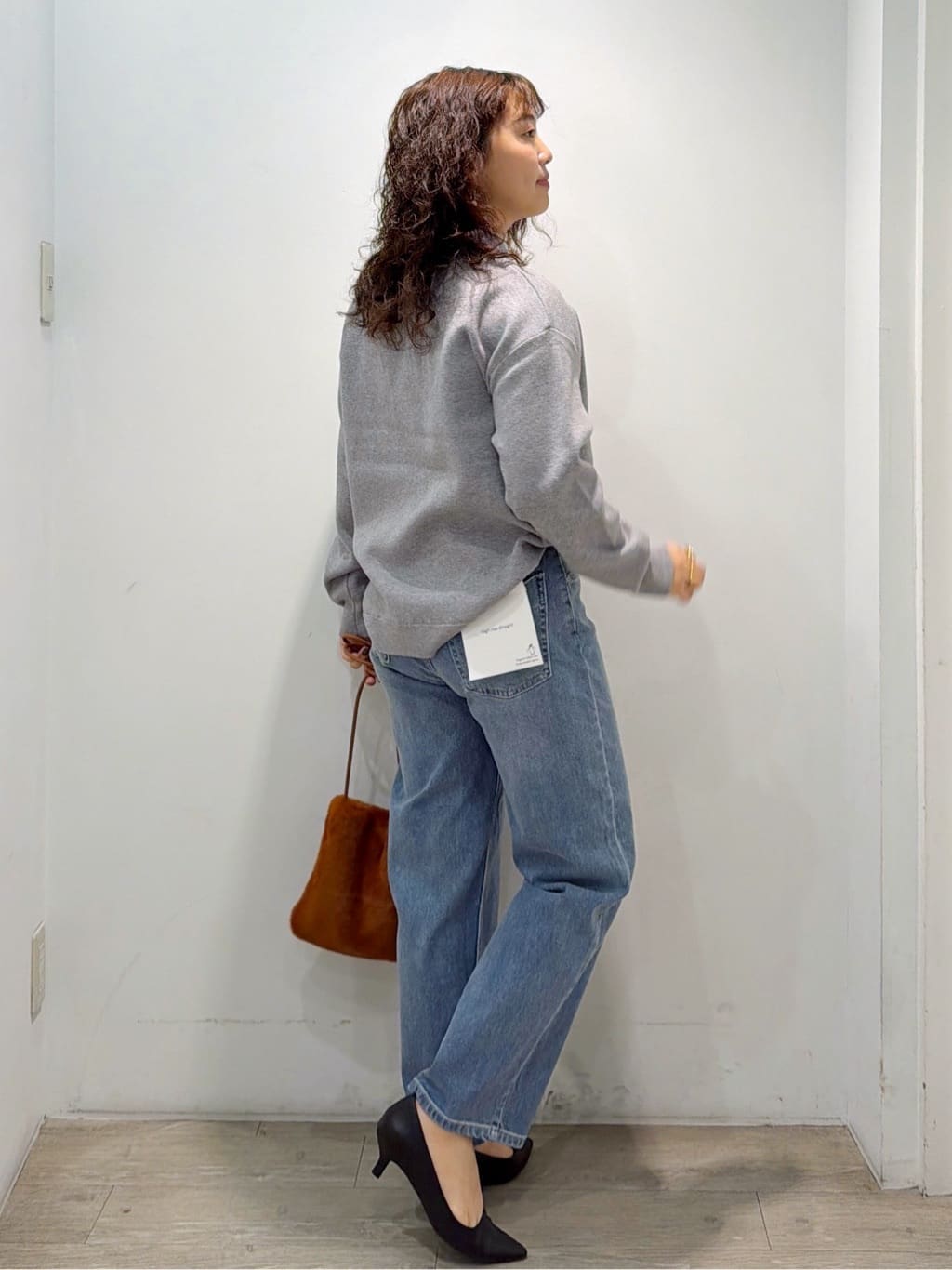 sumicaさんの「OPAQUE.CLIP｜襟付きロゴジャカードニット【洗濯機OK】」を使ったコーディネート