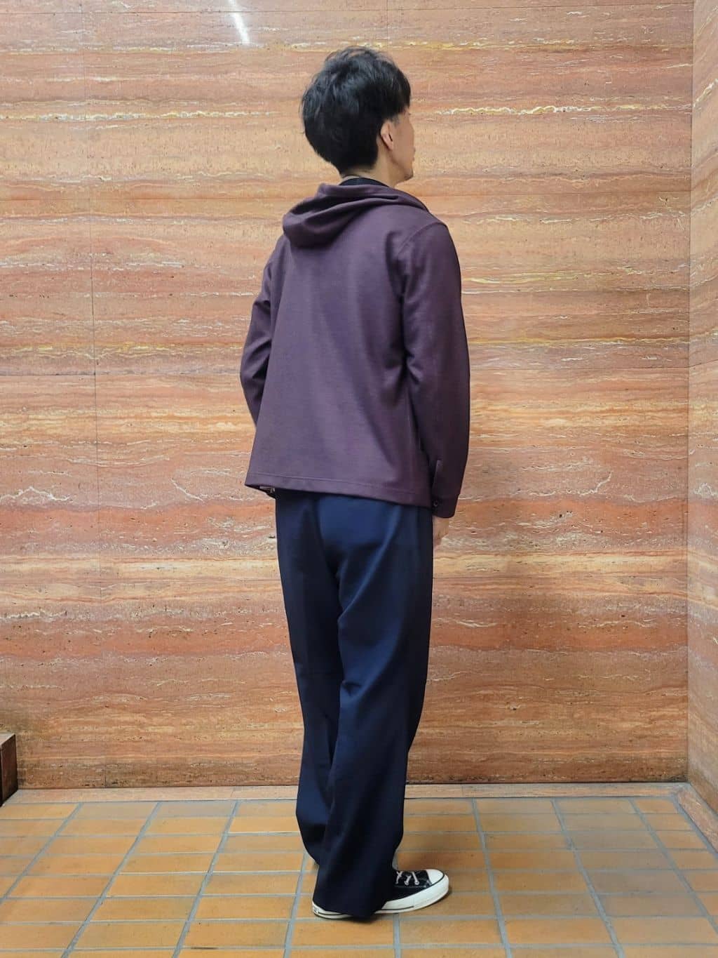 piroyaさんの「TAKEO KIKUCHI｜ストレッチ テーラードＴシャツ」を使ったコーディネート