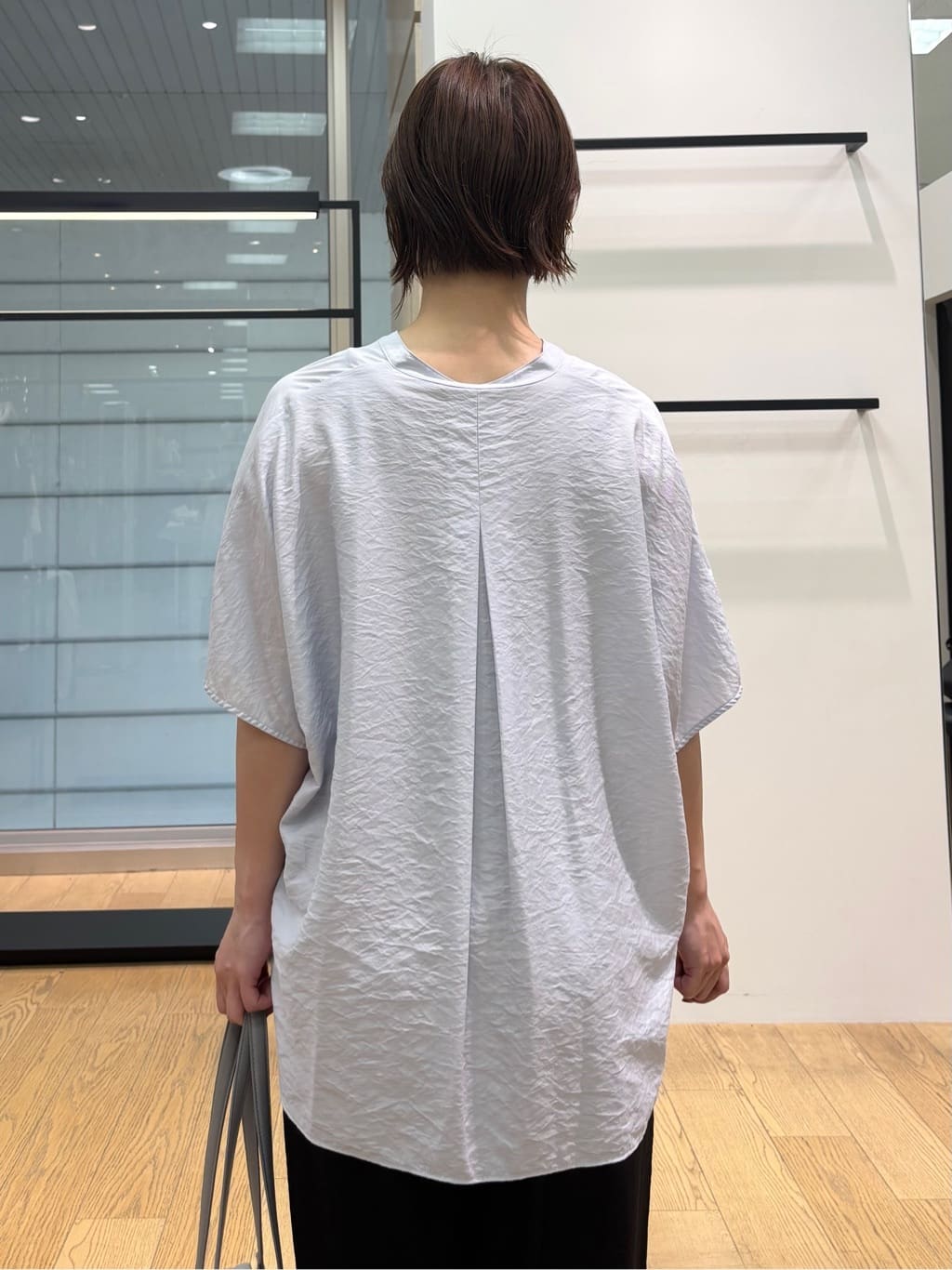 asamiさんの「INDIVI｜【洗える／UVケア／SETUP可能】ドロストワイドパンツ」を使ったコーディネート