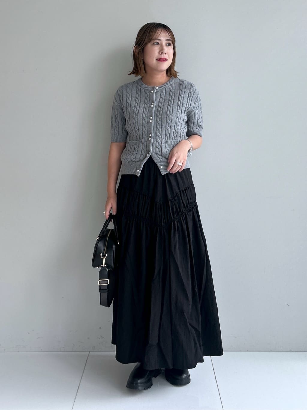 Hirokaさんの「Dessin｜ケーブルカーディガン」を使ったコーディネート