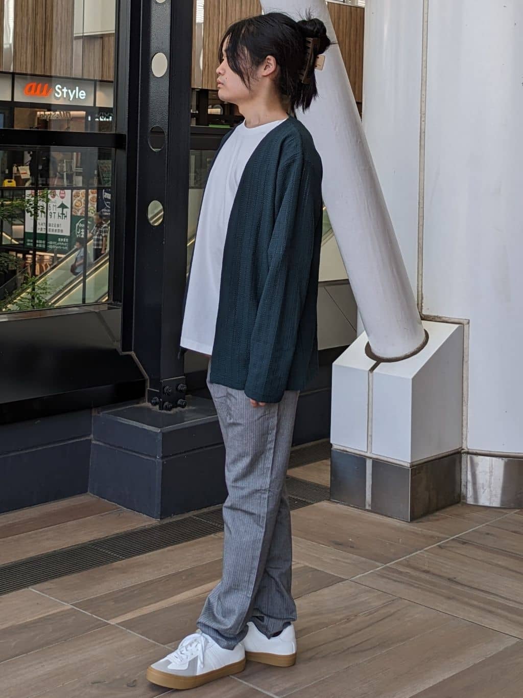 まさきさんの「THE SHOP TK｜【セットでお買い得！！】長袖カーディガン＋半袖Tシャツ　洗濯機OK/吸水速乾(Tシャツのみ)」を使ったコーディネート