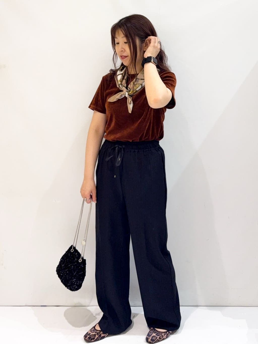 nakkoさんの「OPAQUE.CLIP｜フロッキーチュールTシャツ【洗濯機洗い可】」を使ったコーディネート