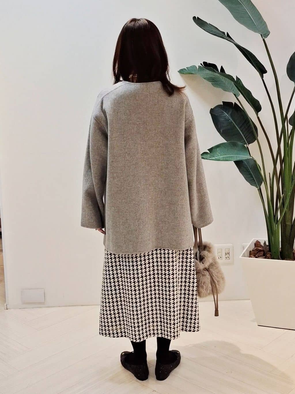 YuKaRiさんの「UNTITLED｜【8色展開／コンパクト丈】レーヨン混 コクーンニット」を使ったコーディネート