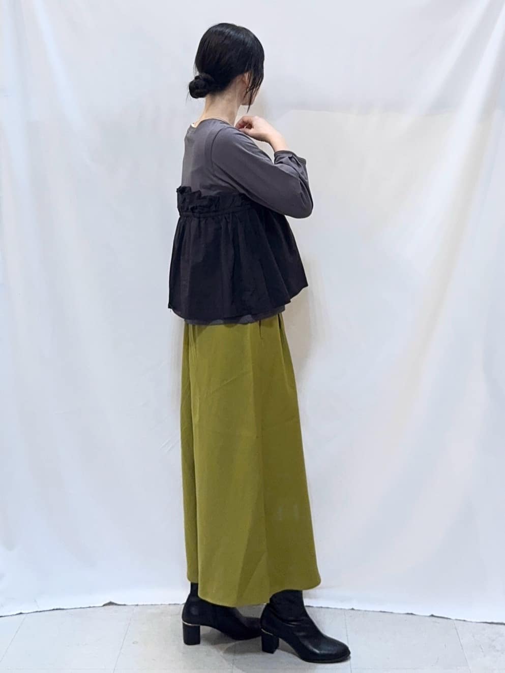 𝐇𝐢𝐫𝐨𝐦𝐢さんの「SHOO･LA･RUE｜【洗濯機可/S-LL】さっと羽織れる 軽量リブブルゾン」を使ったコーディネート