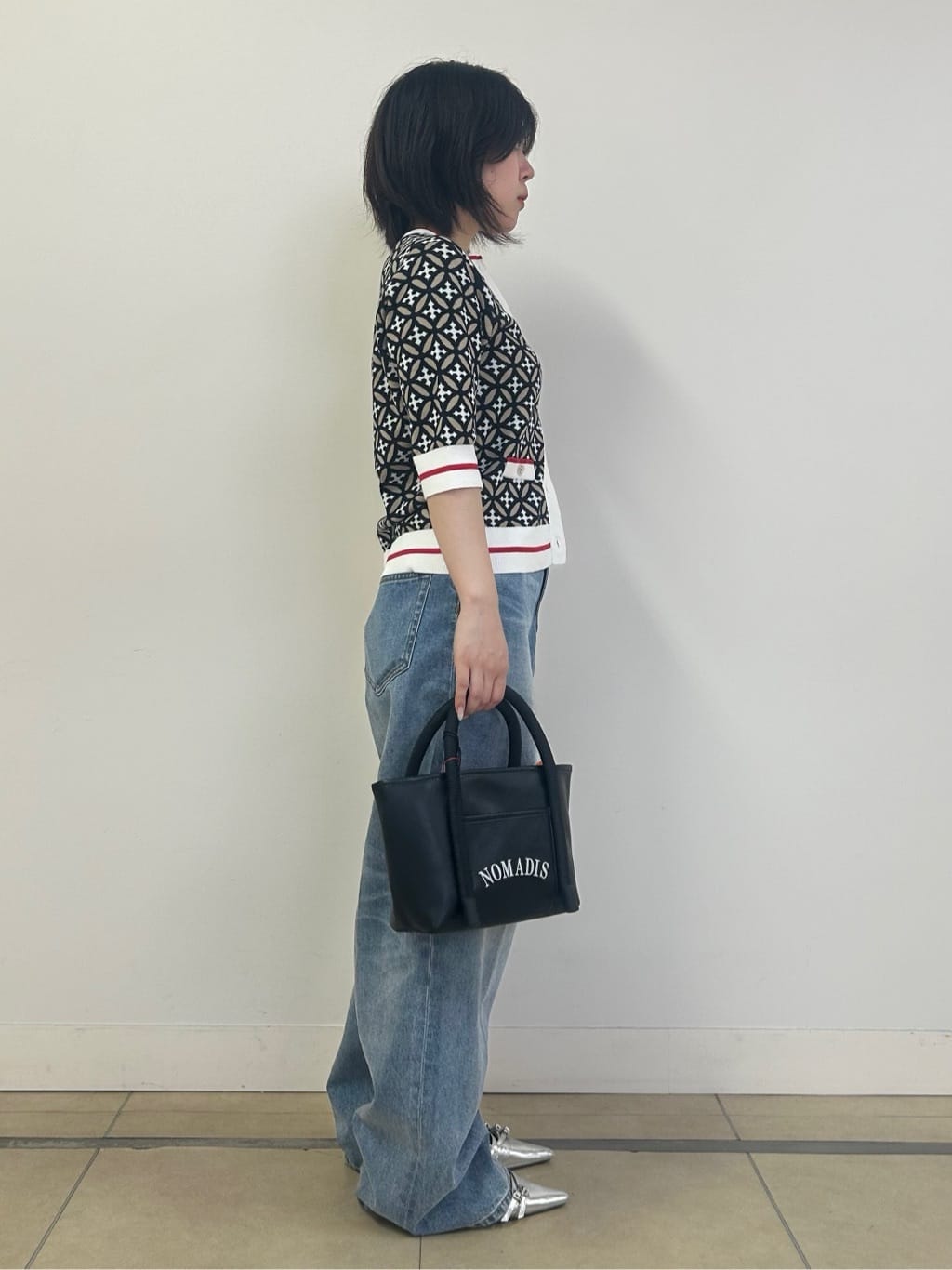 とりみさんの「DRESSTERIOR｜オーバーラップサークルハーフスリーブカーディガン」を使ったコーディネート