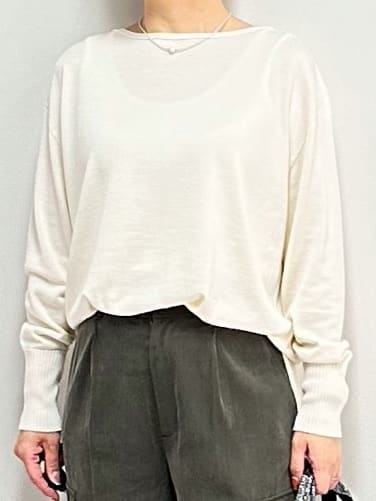 みなこさんの「UNTITLED｜【大人きれいめ/ストレート/ワイド】キュプラカーゴパンツ」を使ったコーディネート